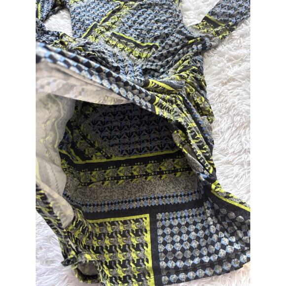 Beautiful Hale Bob women's sz. M knit pattern dress. Soft, comfortable, exc qual - Picture 7 of 11